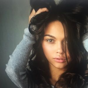 Meet your Posher, Lee